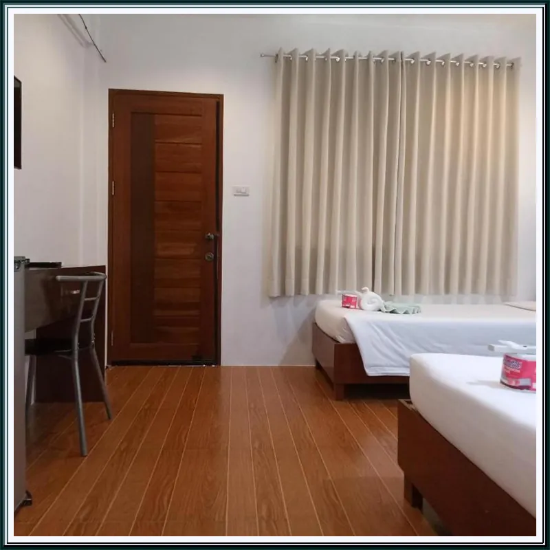 ZOSIMO'S INN hotel room