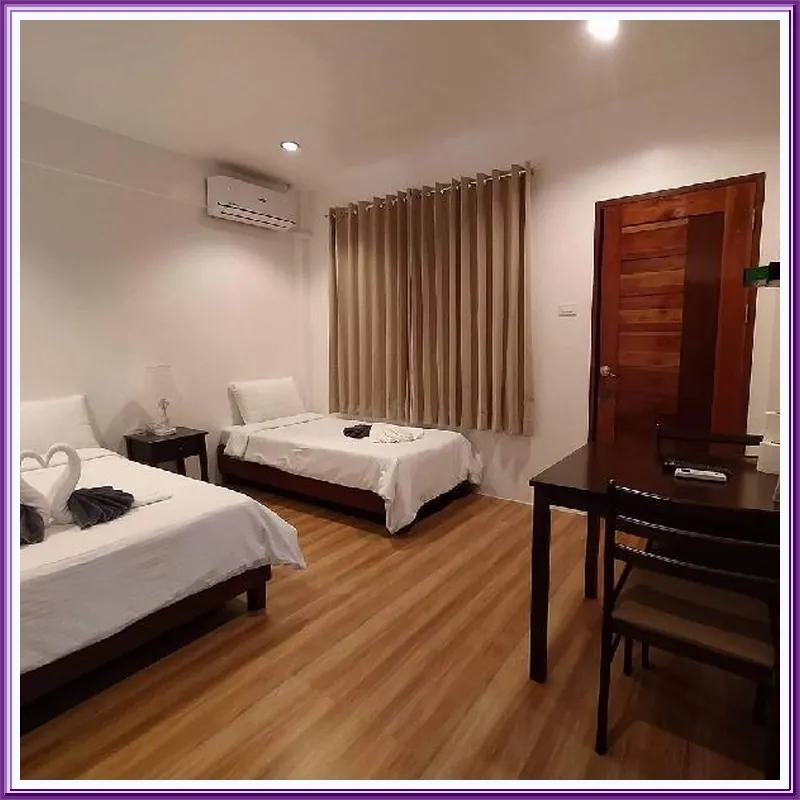 ZOSIMO'S INN hotel room